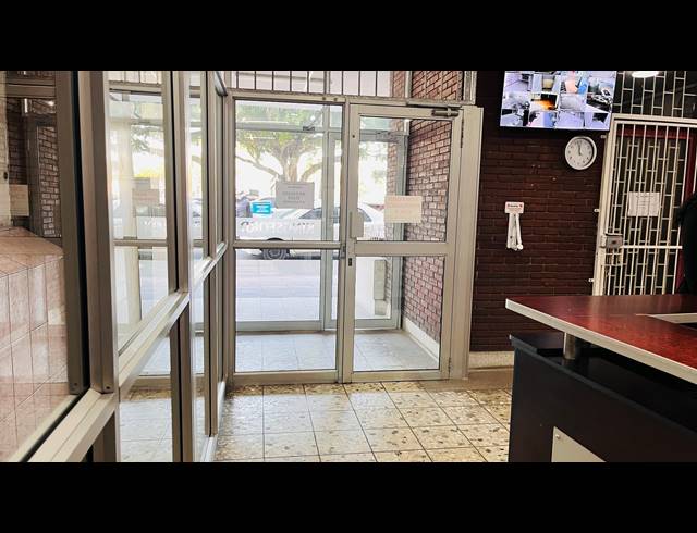 1 BEDROOM FLAT TO LET IN DURBAN CENTRAL